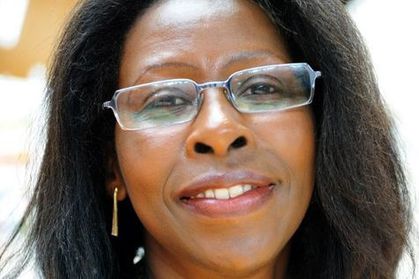 Scholastique-Mukasonga-renaudot-7-nov-2012-copie-1.jpg