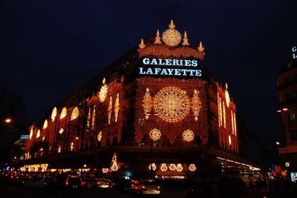 Les illuminations de Noël à Paris - Les ailes de l'amour