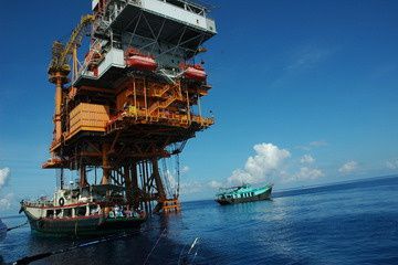 plate-forme de forage en Mer de Chine méridionale