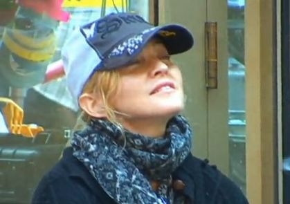 Video: Madonna Directing ''W.E.'' in NY - September 15, 2010