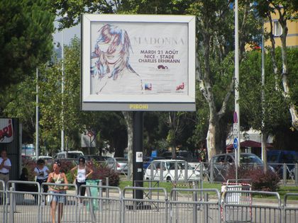 Madonna - MDNA Tour: Fans pictures before the show in Nice, France - August 21, 2012