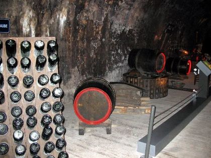 011caveMumm