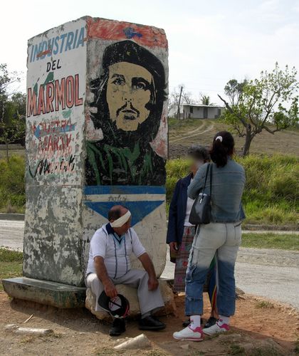 Vers-LAS-TERRAZAS-Che-Guevara-copie-1.jpg