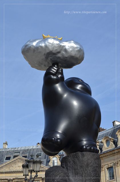 Sculpture Place Vendôme 3