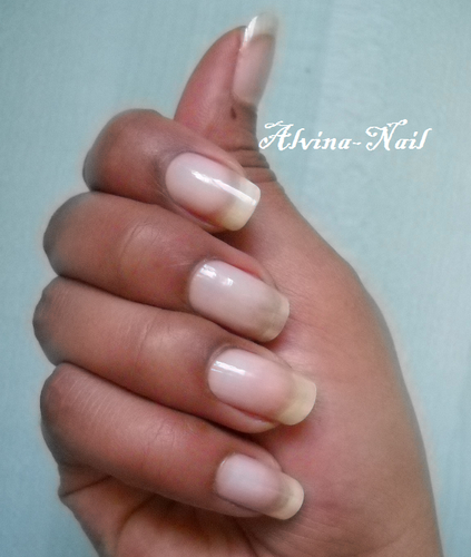 ongle-nus-mai-2014-2--Alvina-Nail.png