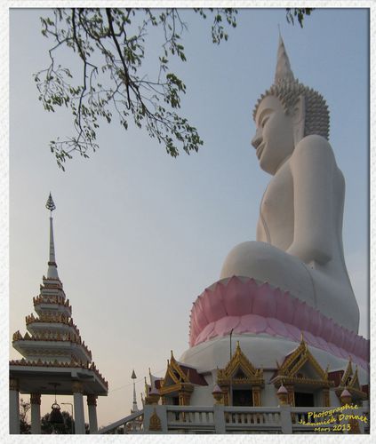 Wat Phra Yai 003 modifié-1