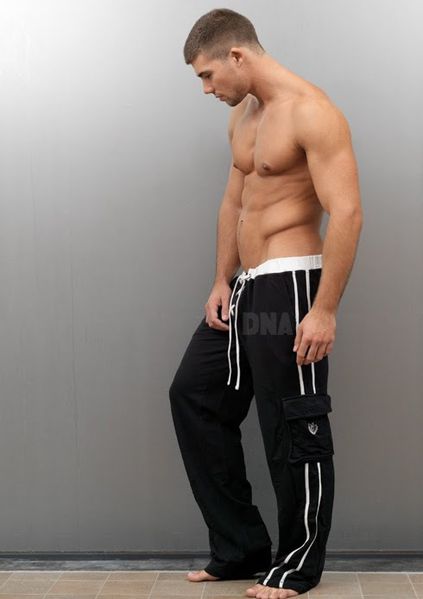 DNA_Magazine122-Gregory1.jpg