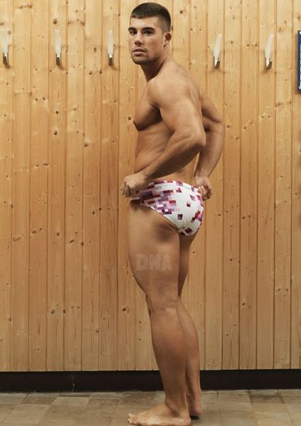 DNA_Magazine122-Gregory10.jpg