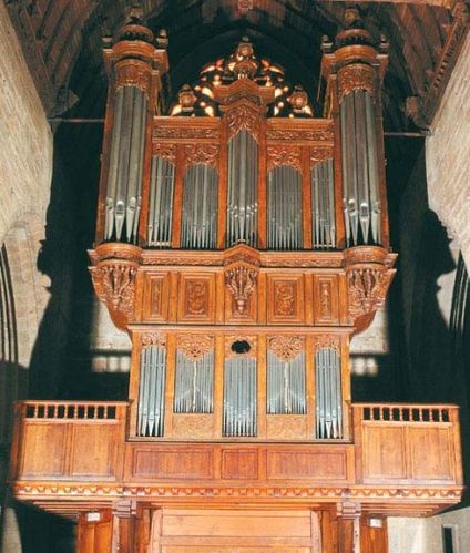 les-grandes-orgues-josselin.jpg