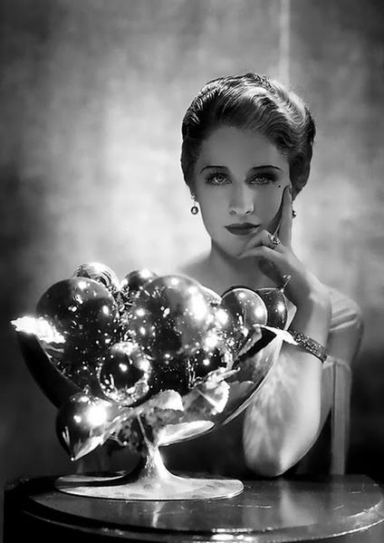 NORMA SHEARER..02