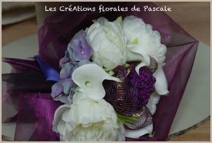 bouquet mariée violet et blanc