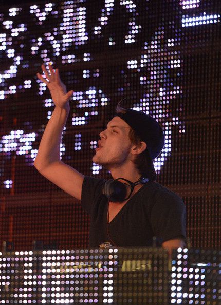 Avicii+Launch+Event+mPowering+Action+Mobile+A9ruW3JX7t3l