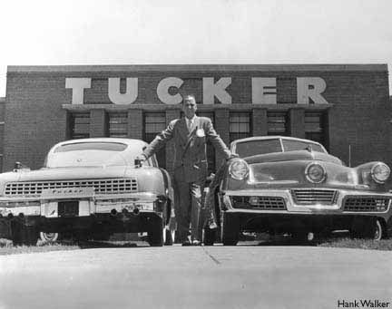 http://img.over-blog.com/432x341/0/45/31/35/moi/tucker_2.jpg