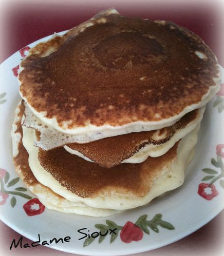 -13-ma-pancakes-tower.jpg