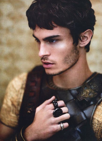 baptiste-giabiconi-karl-lagerfeld-homotography-5.jpg
