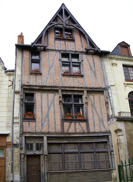 1633 Rue Voltaire, Chinon