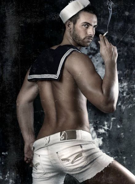 Sailors-Guillem-Medina-Burbujas-De-Deseo-02.jpg