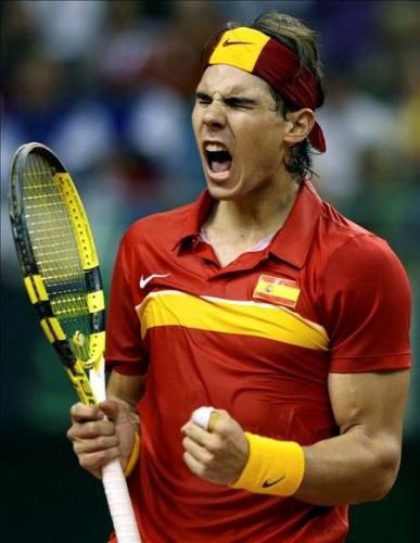 nadal-davis-041209.jpg