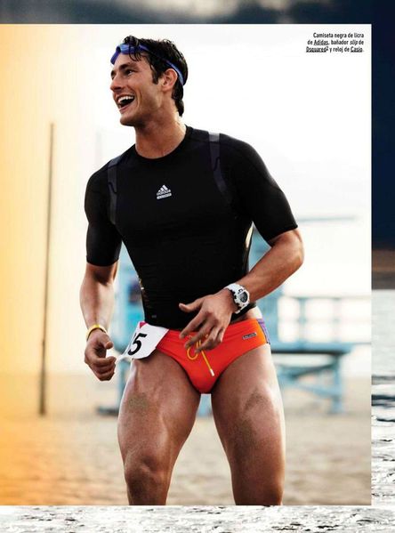 parker-gregory-gq-spain4.jpg