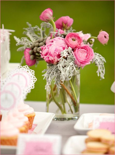 gorgeouspinkdessertbuffet_2-hostessblog.jpg