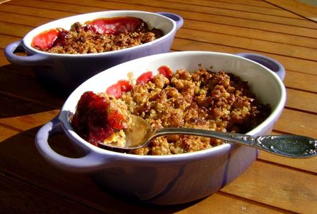 Crumble-Cerises-Pistaches-2.JPG