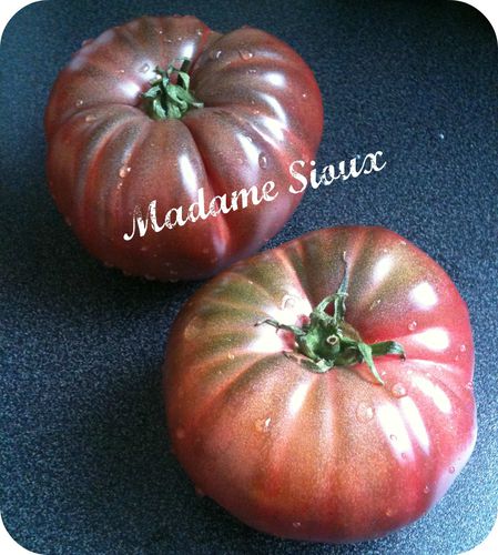 -24-Tomates-noires-de-Crimee.jpg