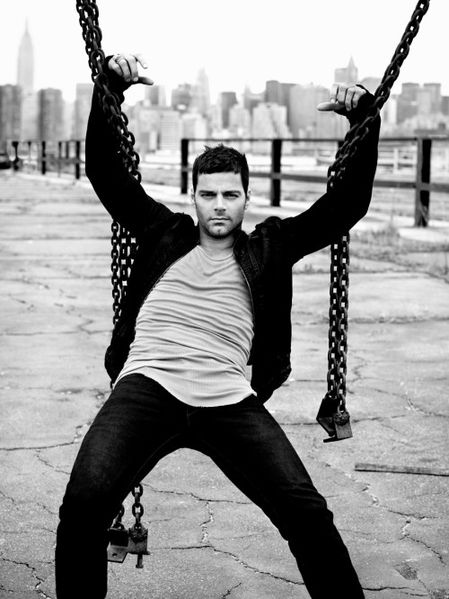 Ricky-Martin-Mariano-Vvanco-Homotography-1.jpg