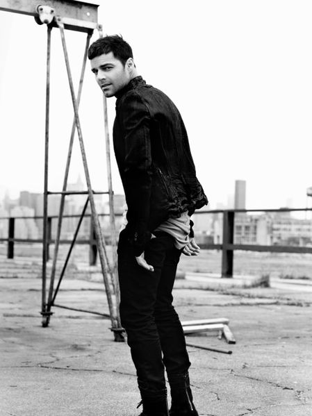 Ricky-Martin-Mariano-Vvanco-Homotography-8.jpg