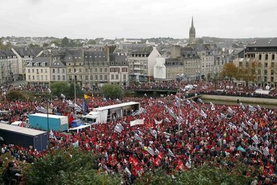 bonnets-rouges-3.jpg