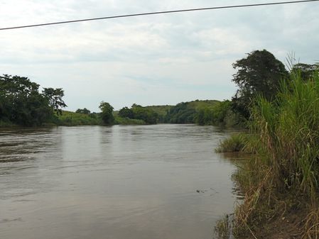 madingou-fleuve-niari-bac