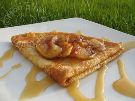 crepes-pomme-caramel1.JPG