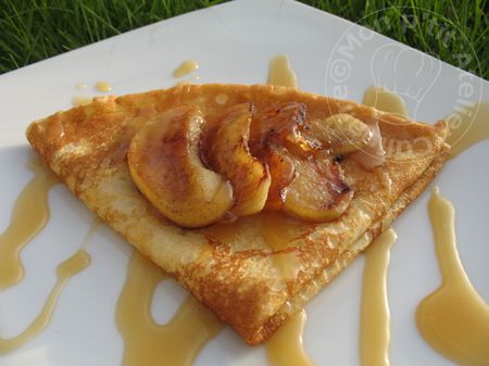 crepes-pomme-caramel2.JPG
