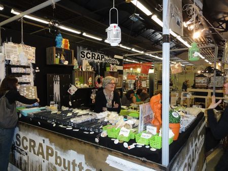 odile-dans-le-stand--800x600-.JPG