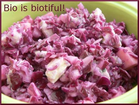 Salade chou rouge, pomme et roquefort 2