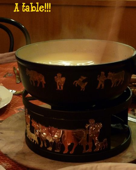 Ma Fondue Est Franco Suisse La Gourmandise Est Un Joli Defaut