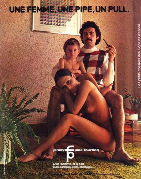 1_femme_1_pull_1_pipe-tatouee.jpg