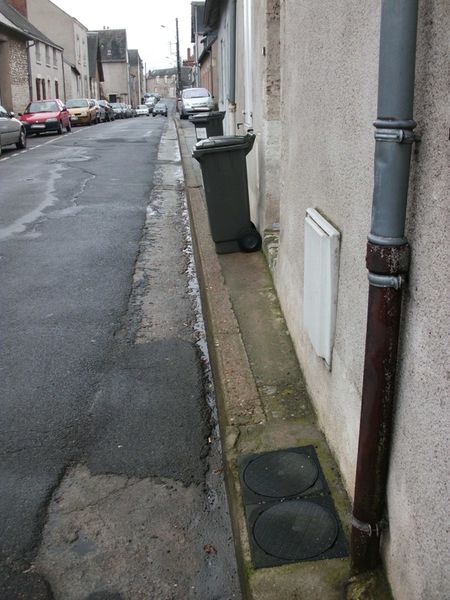 2012-01-21-Blois-16-rue-des-Hautes-Granges-jpg