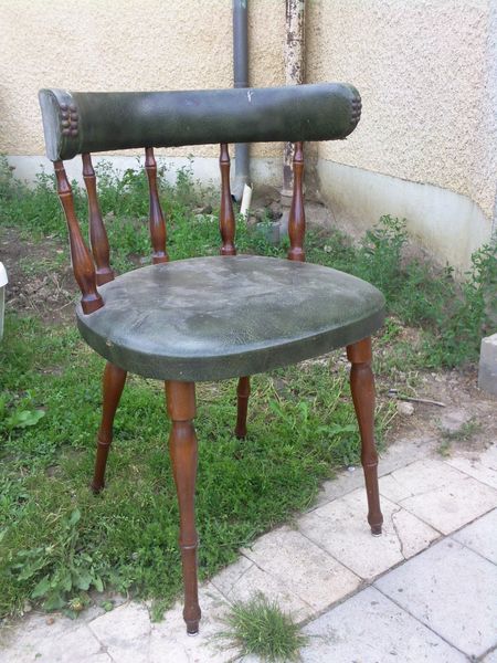 fauteuil-saloon-avant.jpg