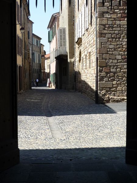 CUISINE-PUY-PROVINS-ANNECY-mai-juin-2010-078.JPG