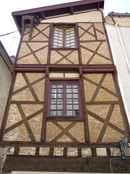 CUISINE-PUY-PROVINS-ANNECY-mai-juin-2010-079.JPG