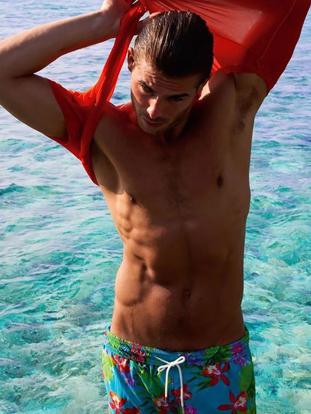 jacey-elthalion-gq-china-71.jpg