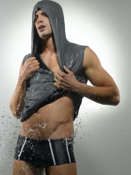 Sean-Bilosky-Wet-Dream-Burbujas-De-Deseo-07-600x800.jpg
