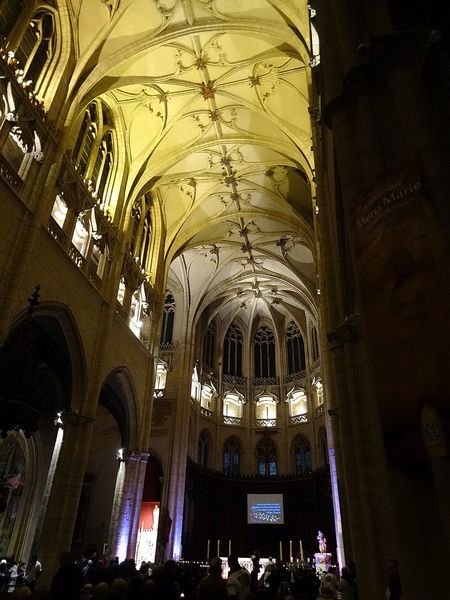 Fête des Lumières 2014 St Nizier église b