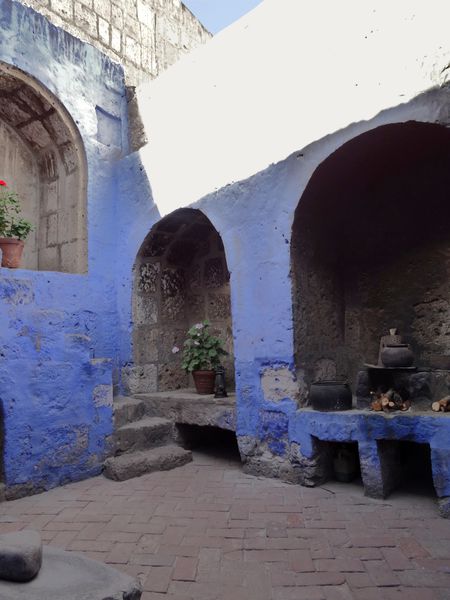 Arequipa-couvent-Santa-Catalina-petite-cour.jpg