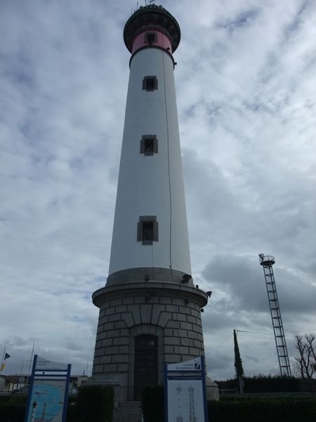 phare de ouistreham