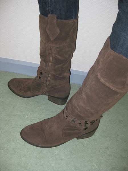 bottes cloutees taupe (5)