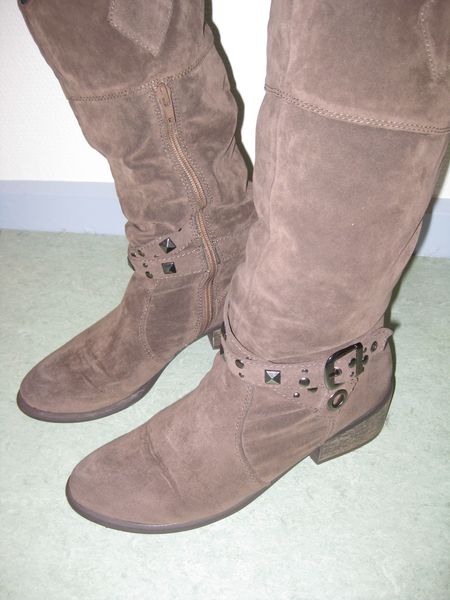 bottes cloutees taupe (6)