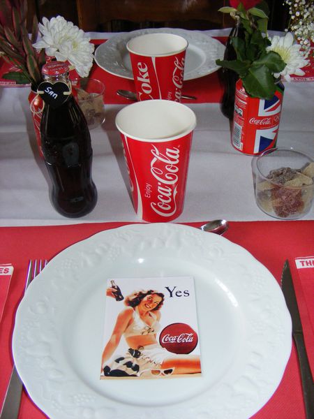 table coca cola 003