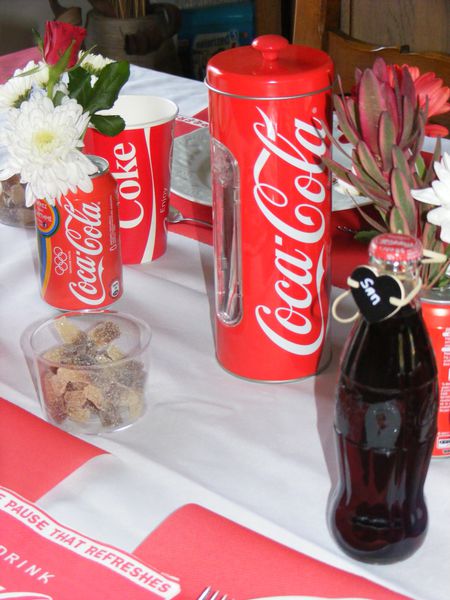 table coca cola 006