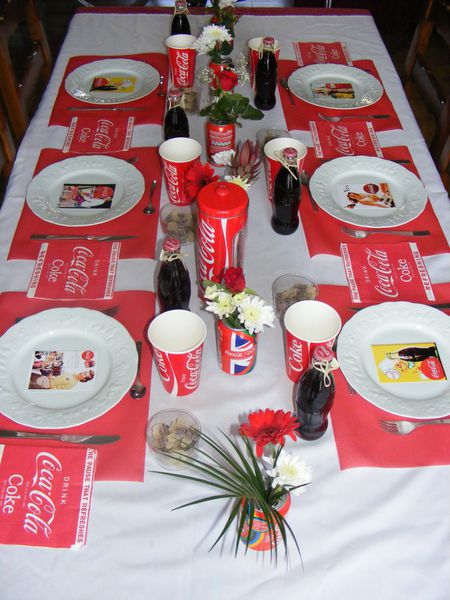 table coca cola 011